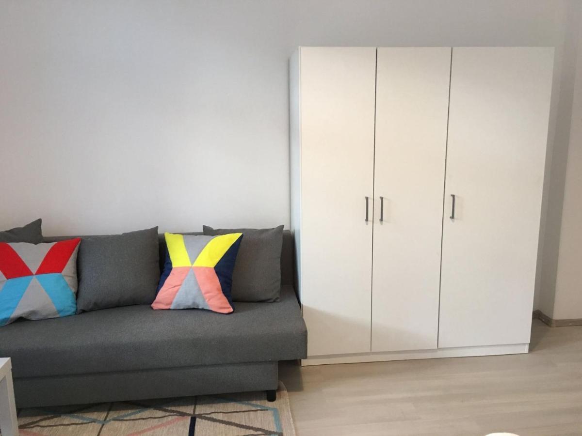 Relaxing Apartment And Great Location Bucarest Esterno foto