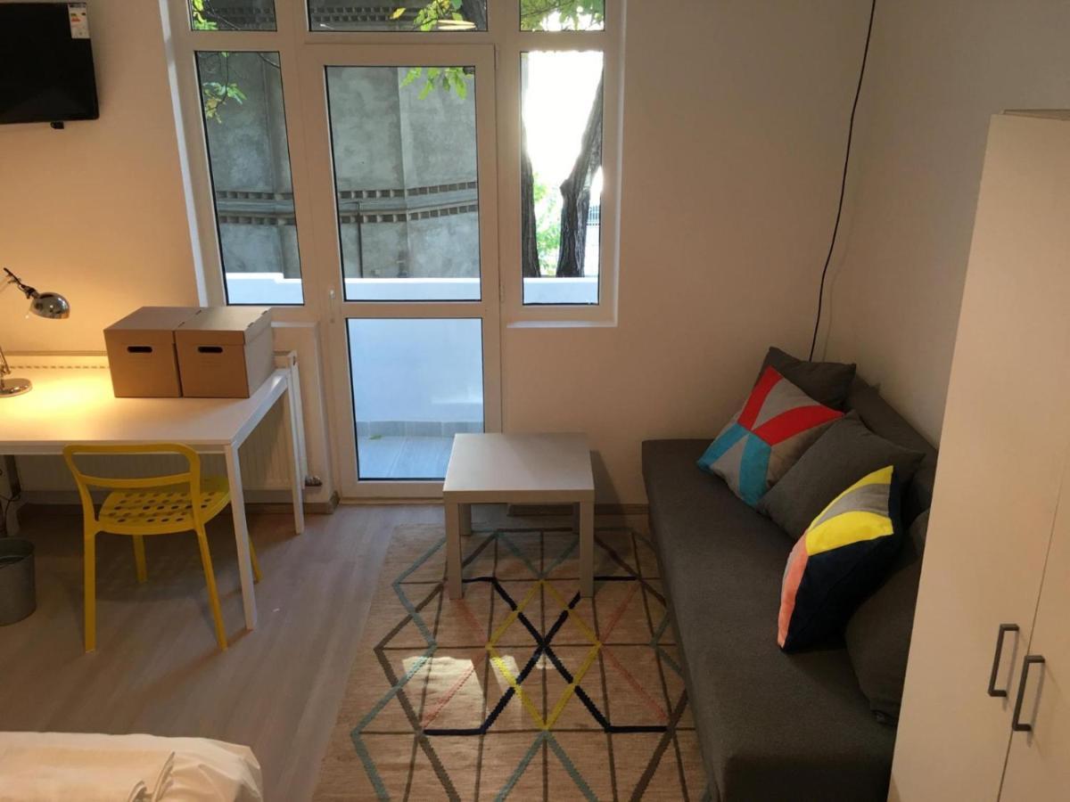 Relaxing Apartment And Great Location Bucarest Esterno foto